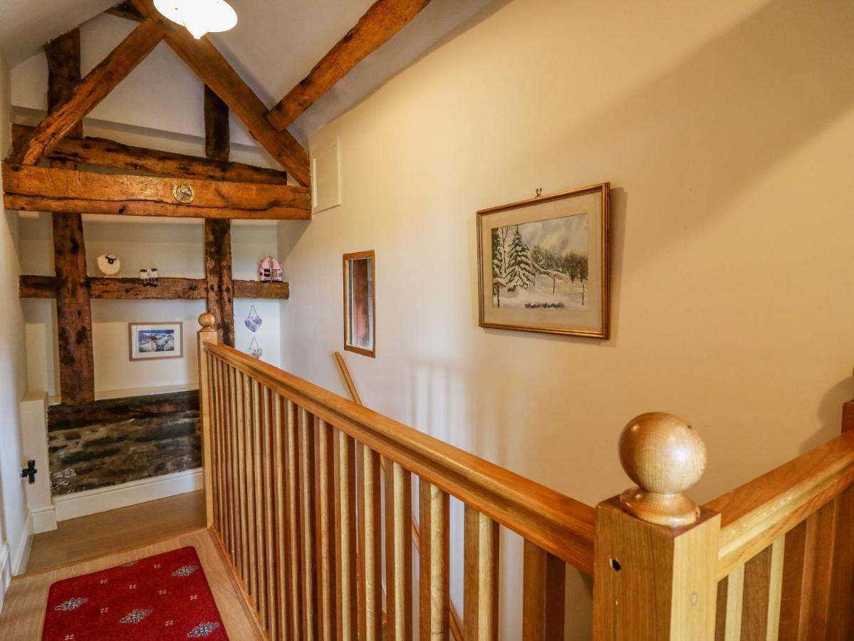 Goblaen Barn Villa Builth Wells Exterior photo